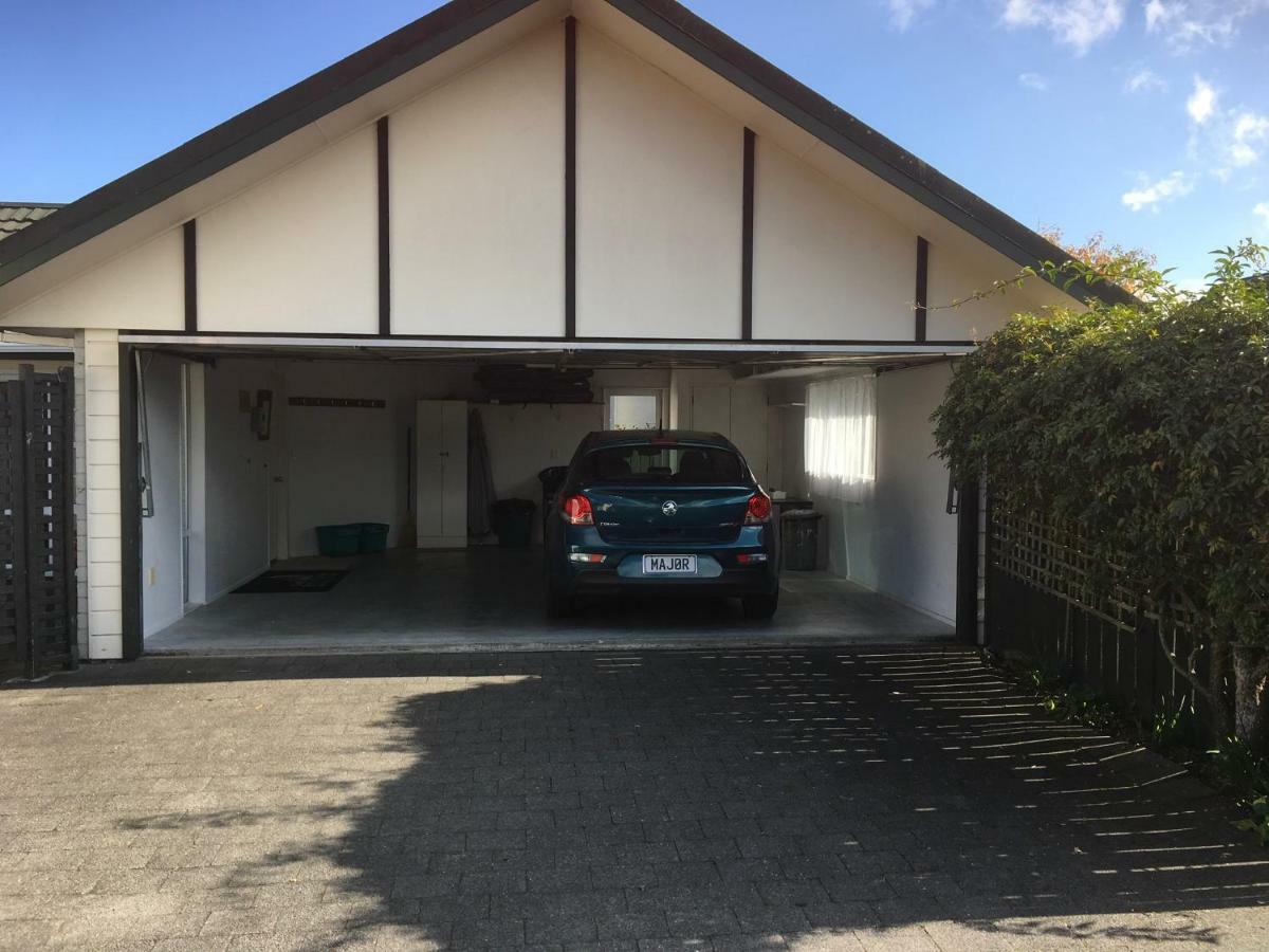 Tui House Villa Tauposjön Exteriör bild